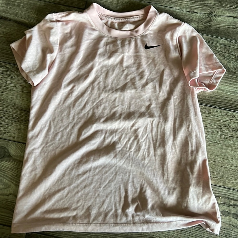 Nike pink short sleeve